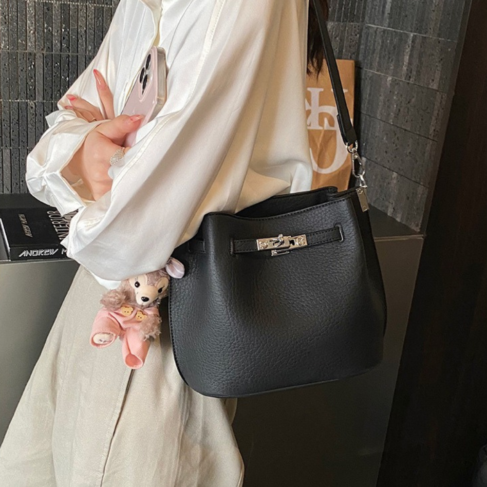 Sorelle Bucket Bag