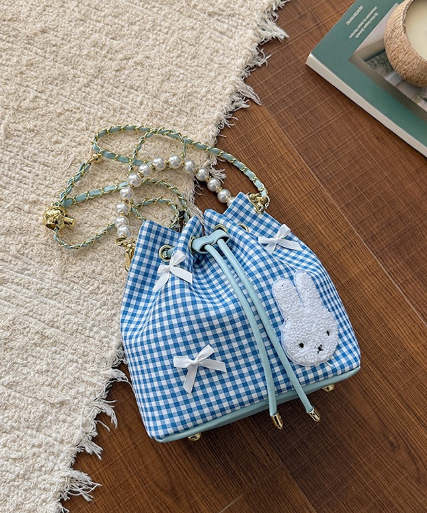 Quenra Bucket Bag