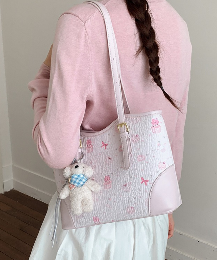 Elarique Shoulder Bag