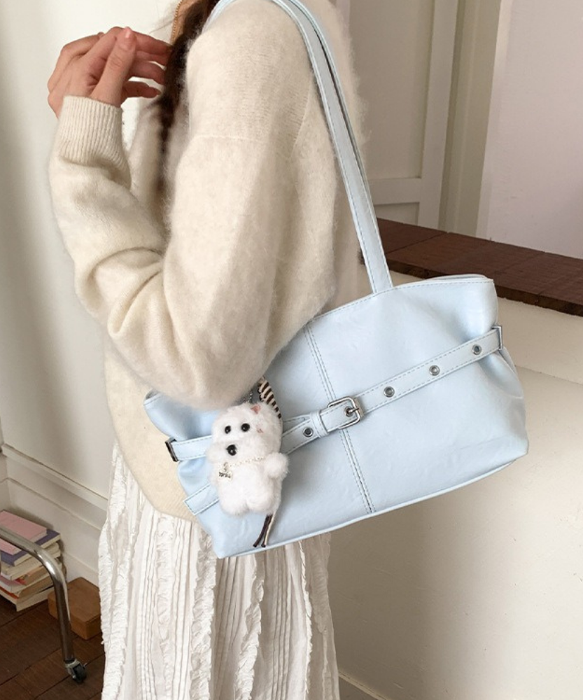 Lioré Shoulder Bag