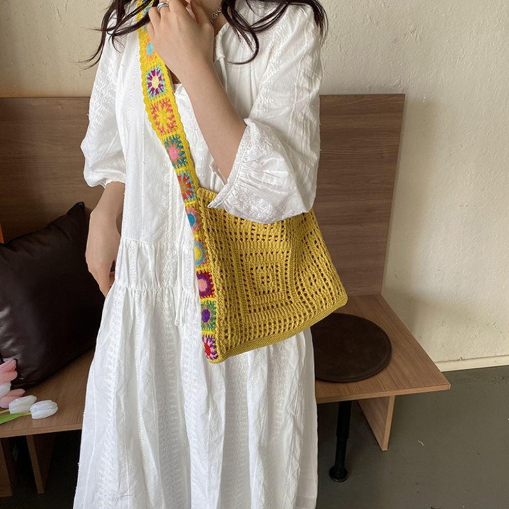 Calyra Woven Bag