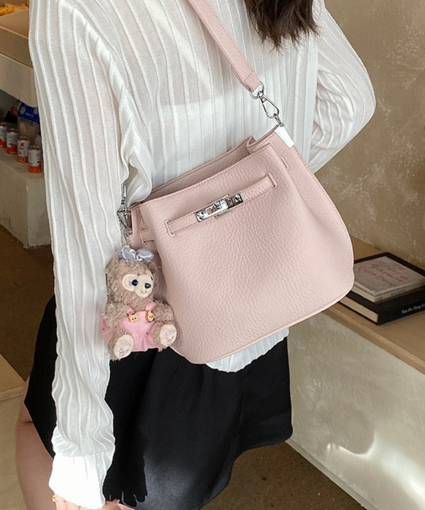 Sorelle Bucket Bag