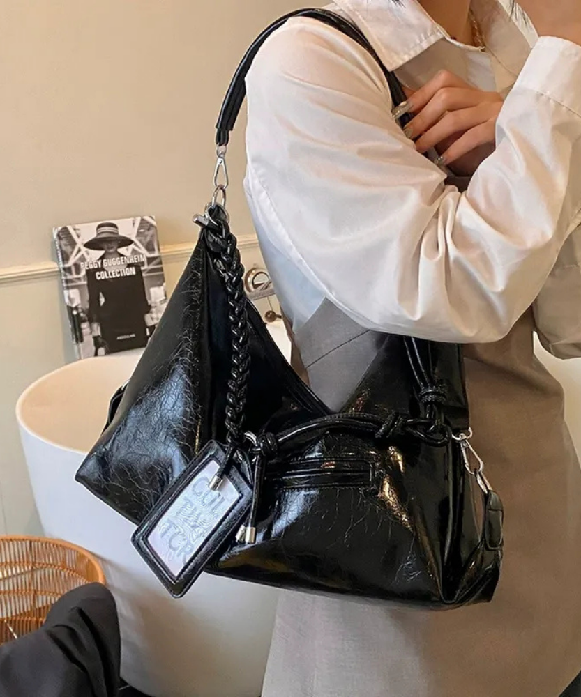 Viresta Knotted Shoulder Bag