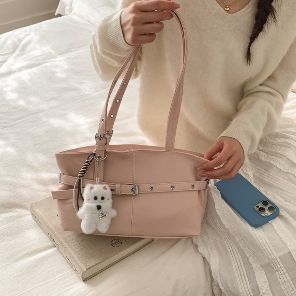 Lioré Shoulder Bag