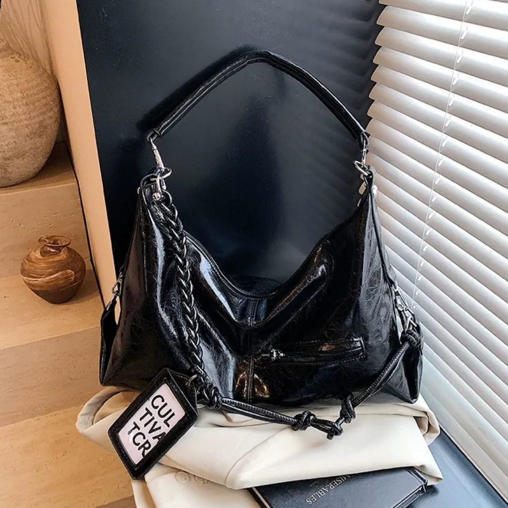 Viresta Knotted Shoulder Bag
