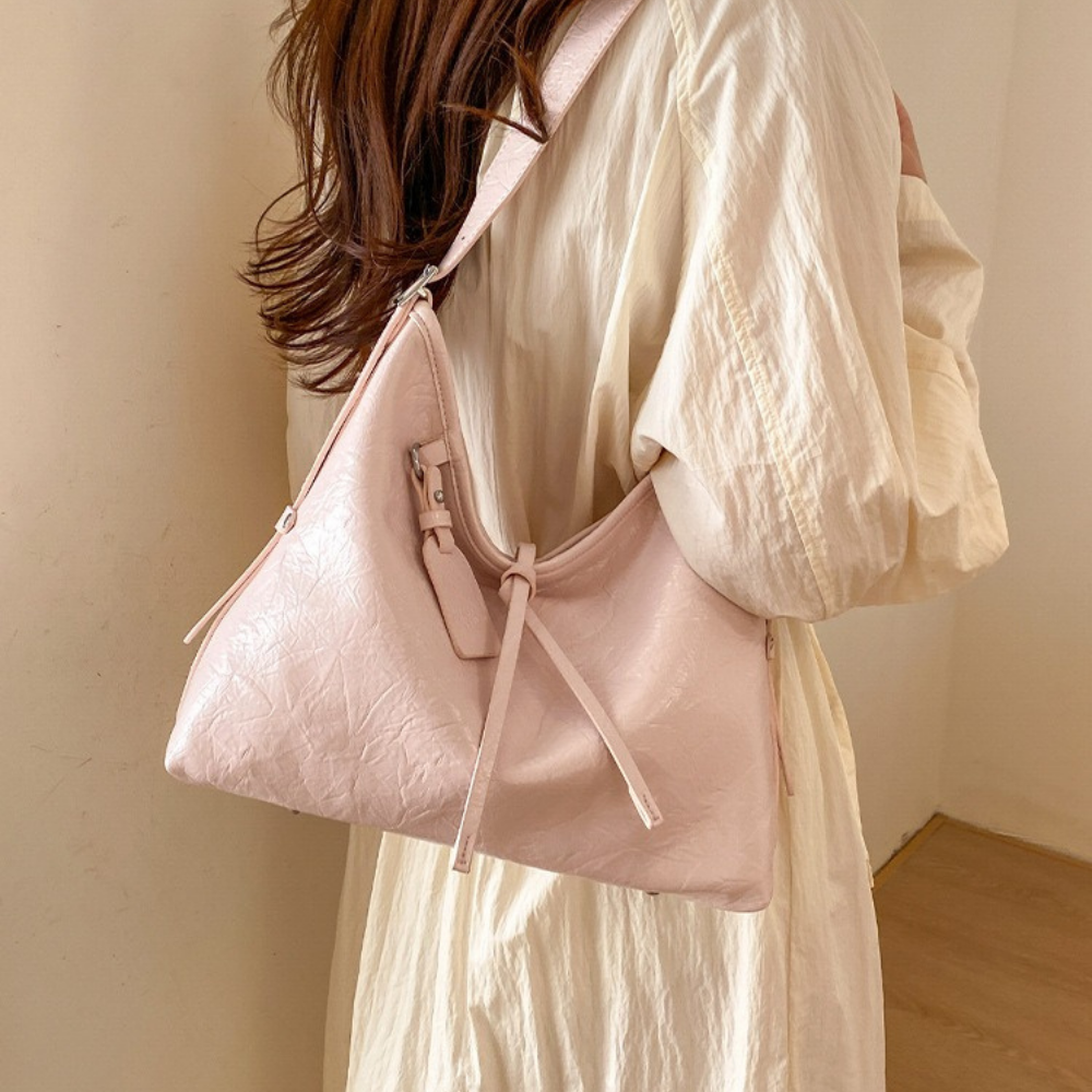 Valenne Slouchy Shoulder Bag