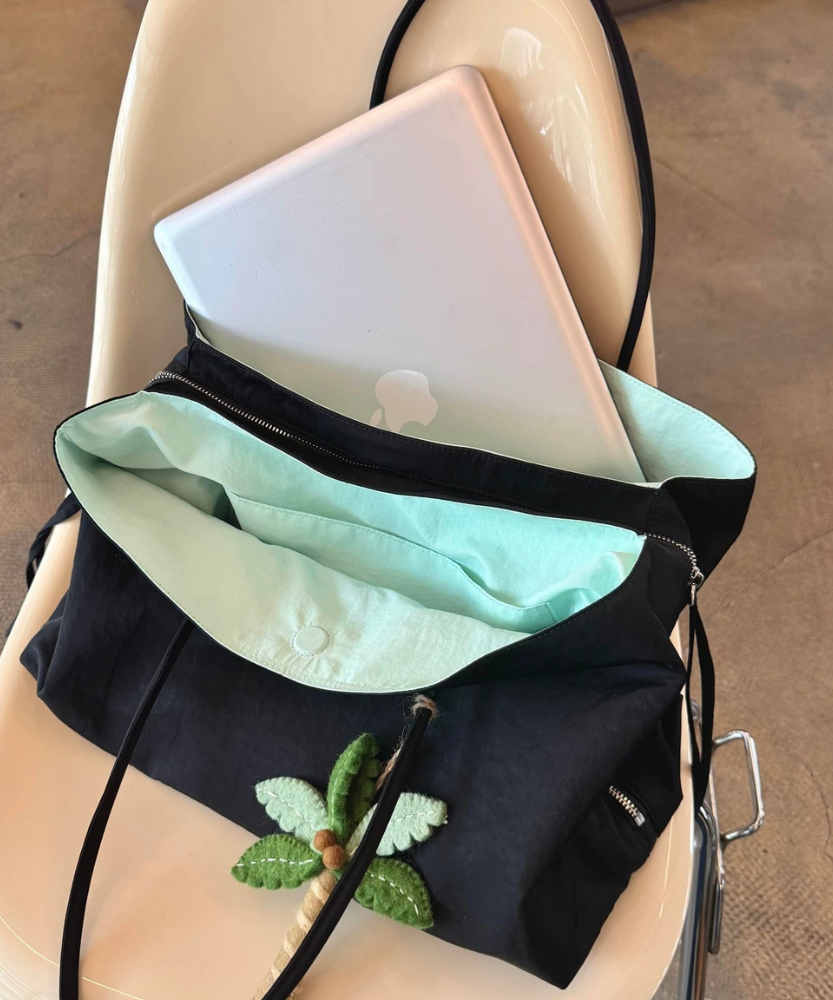 Nyssa Shoulder Tote Bag
