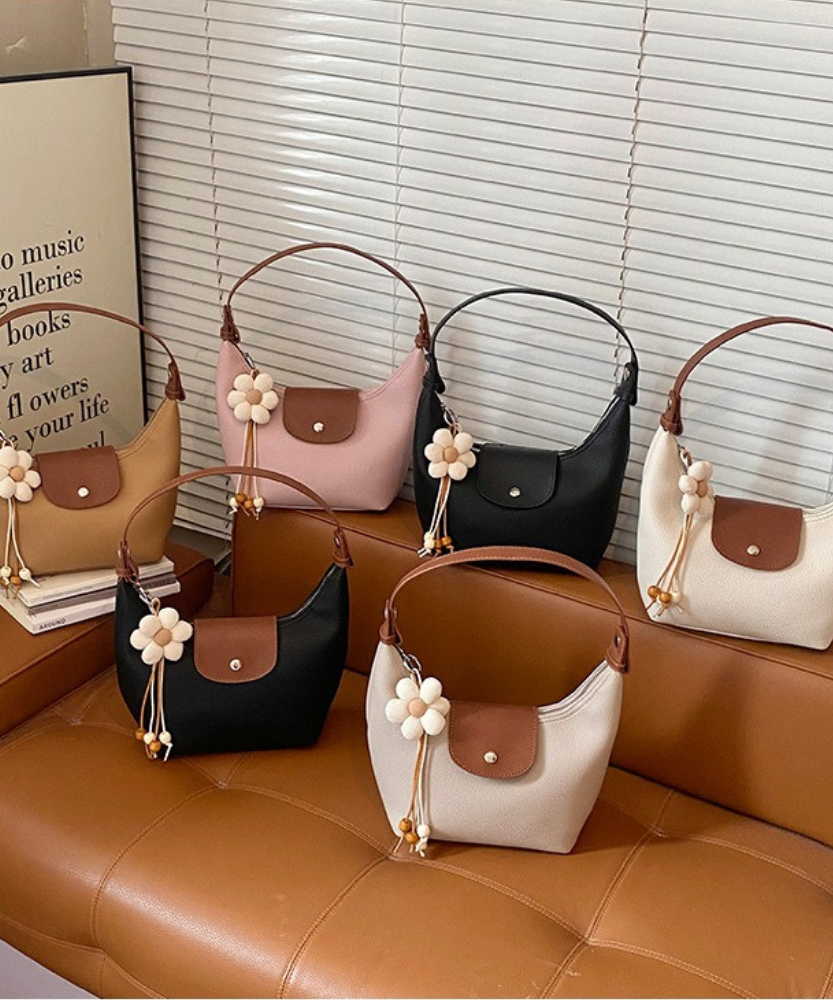 Elixa Flower Shoulder Bag