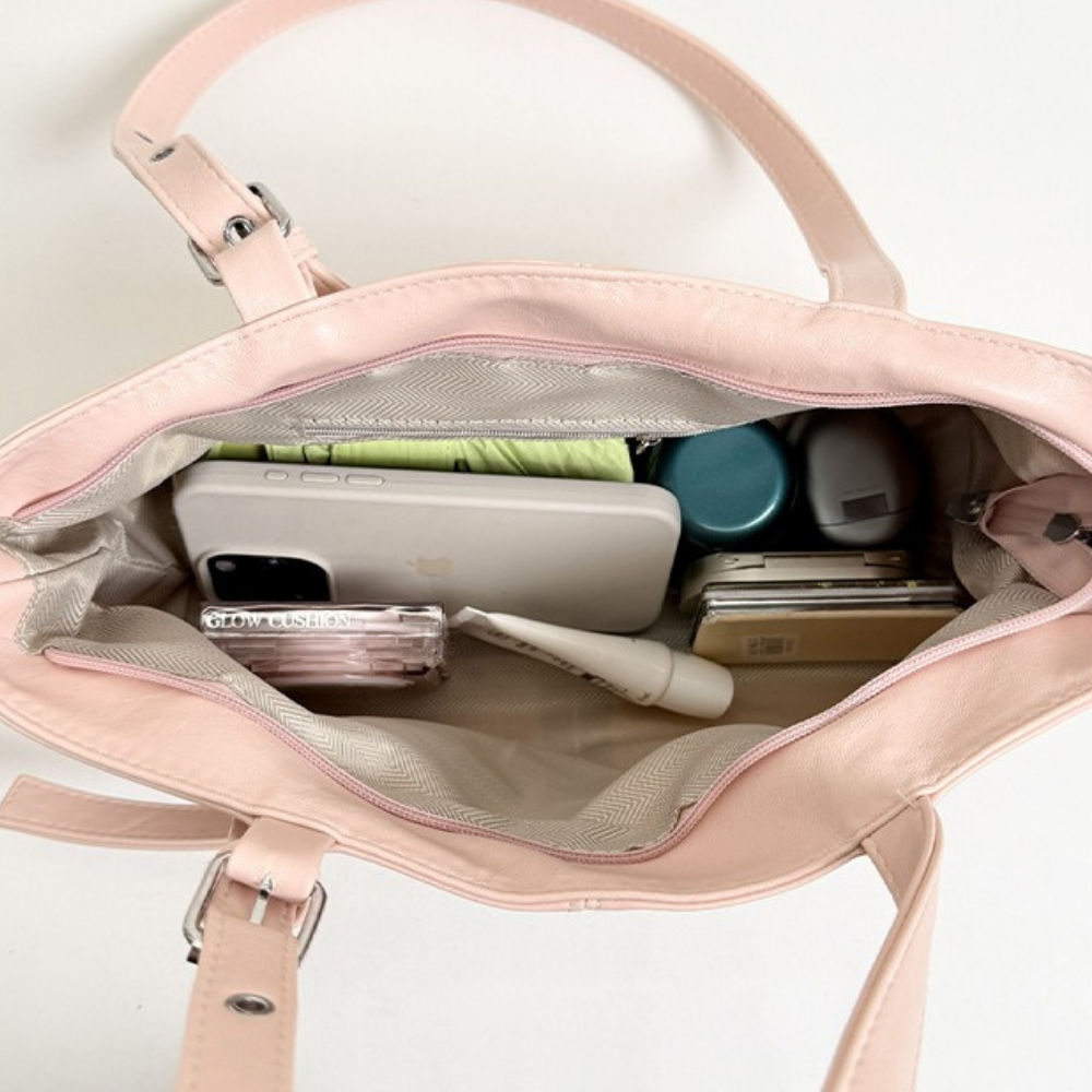 Lioré Shoulder Bag