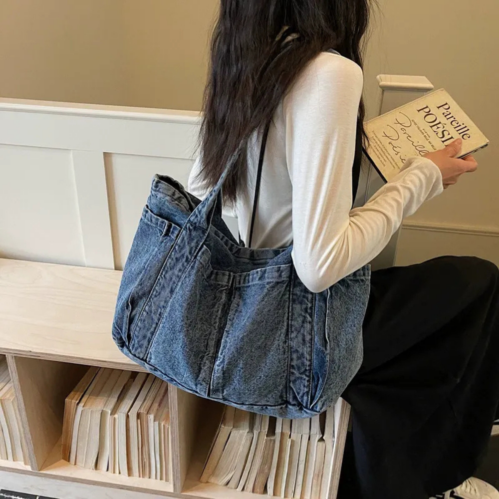 Kavron Tote Bag