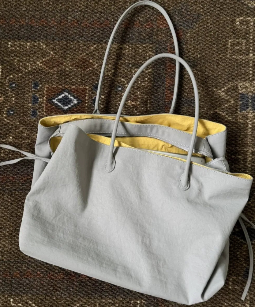 Nyssa Shoulder Tote Bag