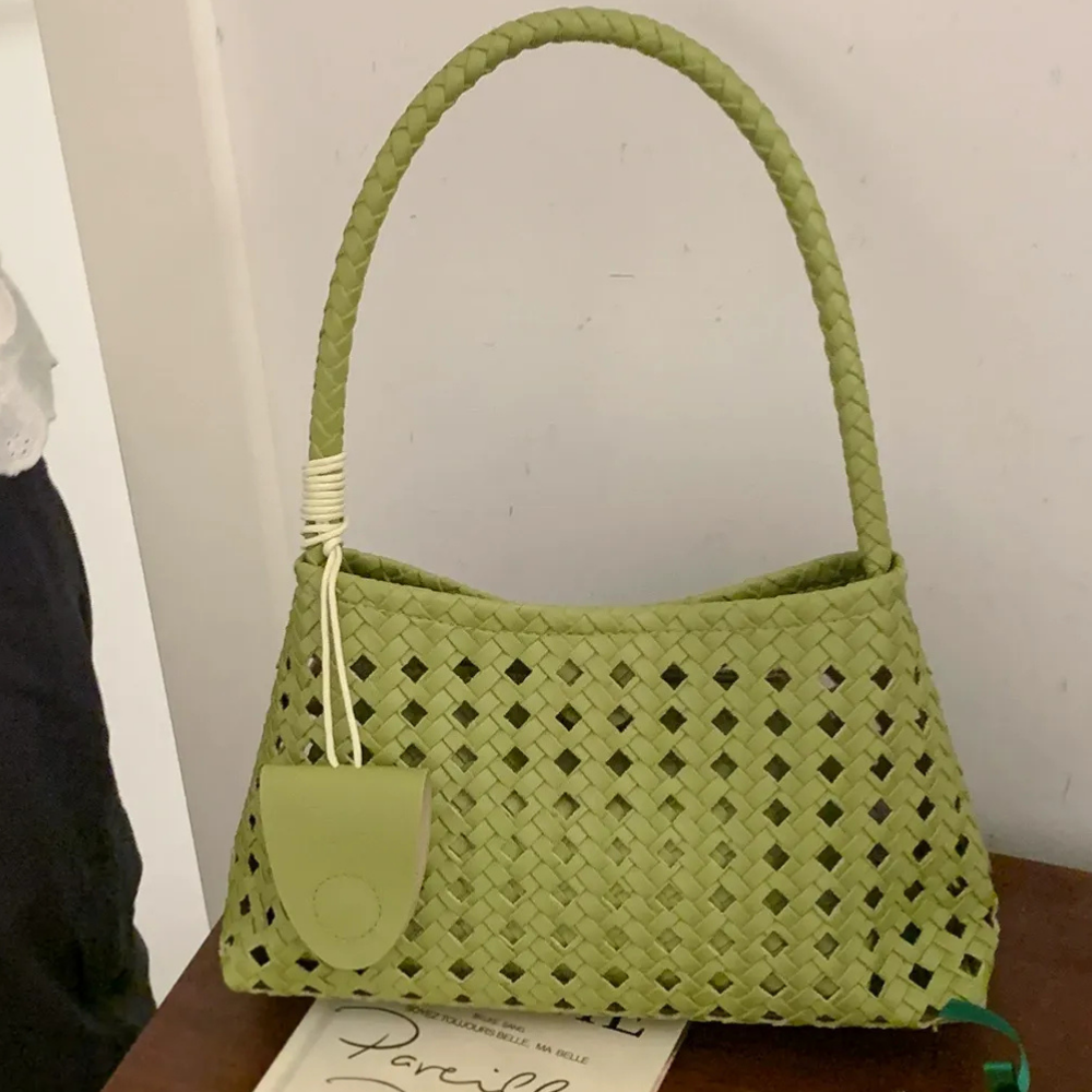 Tesoria Woven Shoulder Bag