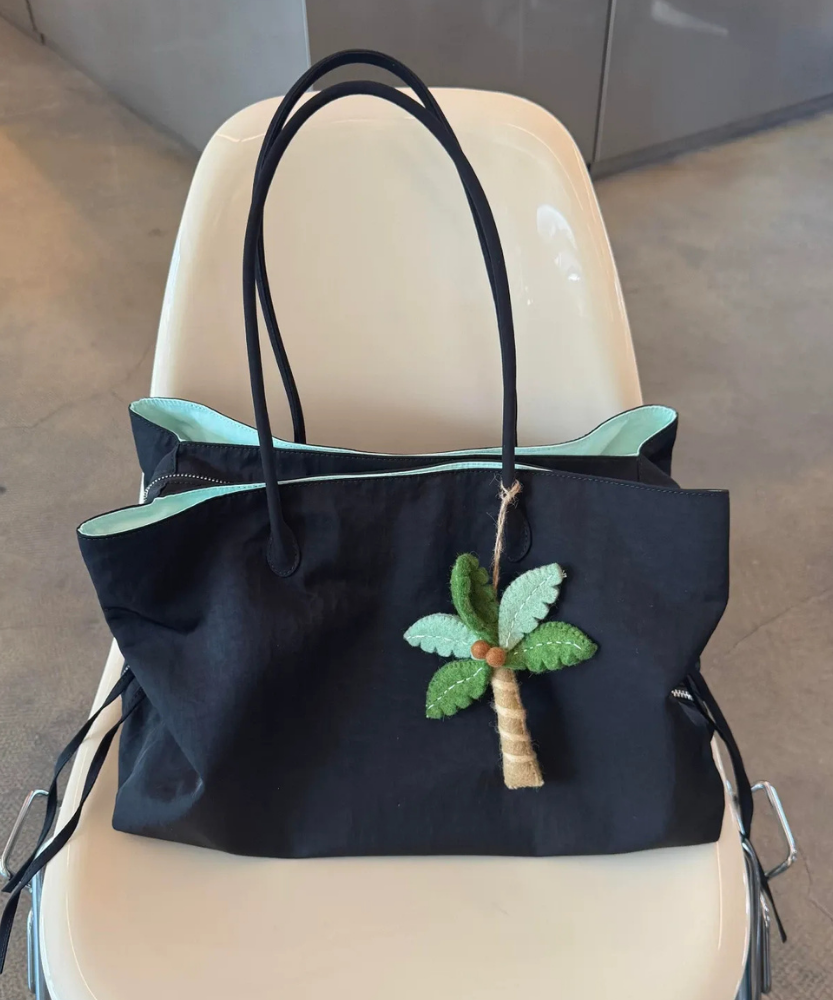 Nyssa Shoulder Tote Bag
