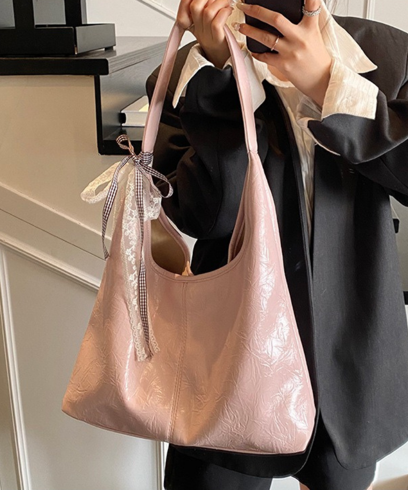 Théophane Shoulder Bag