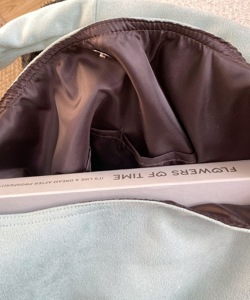 Solenne Minimalist Shoulder Bag