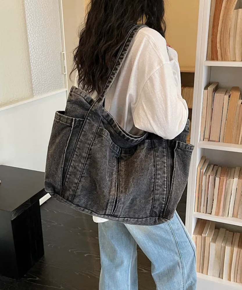 Kavron Tote Bag