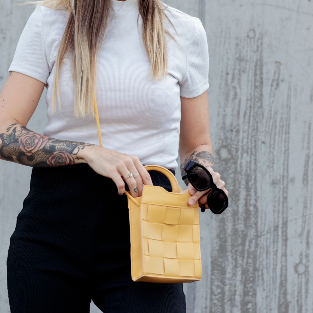 Calicé Crossbody Phone Bag