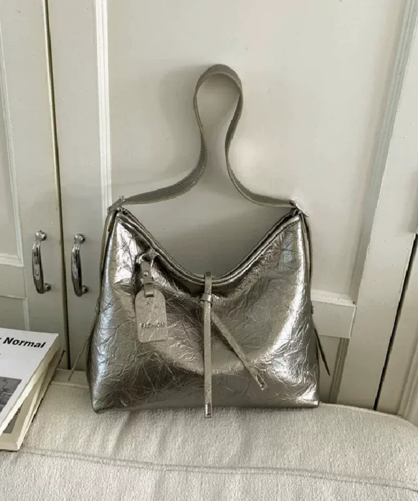 Valenne Slouchy Shoulder Bag