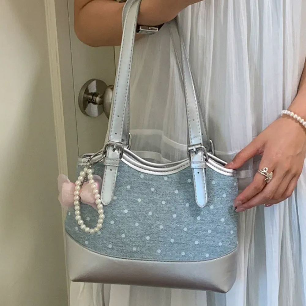 Noirette Bow Charm Shoulder Bag