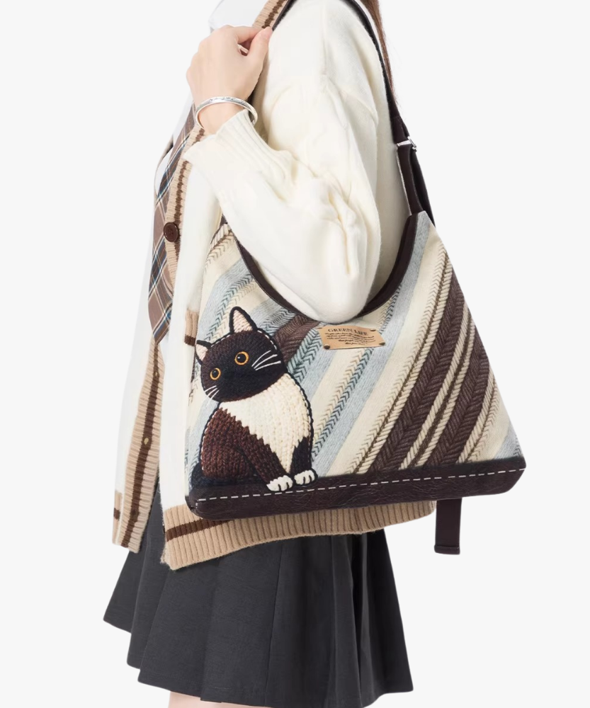 Mistrielle Cat Motif Shoulder Bag