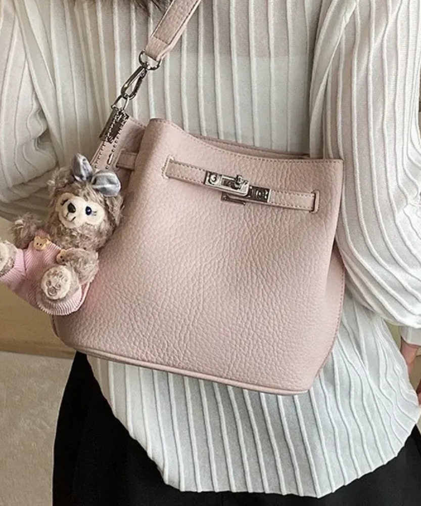 Sorelle Bucket Bag