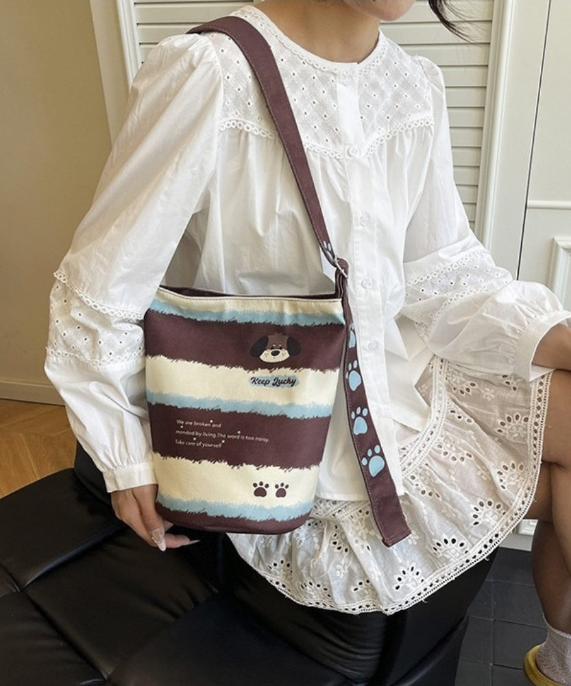 Kerina Printed Bucket Bag