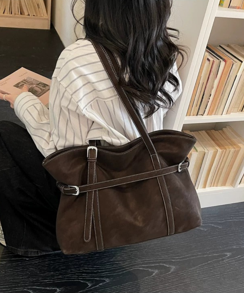 Orika Shoulder Bag