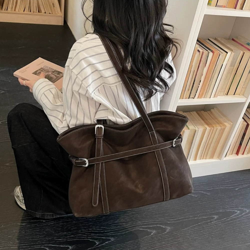 Orika Shoulder Bag