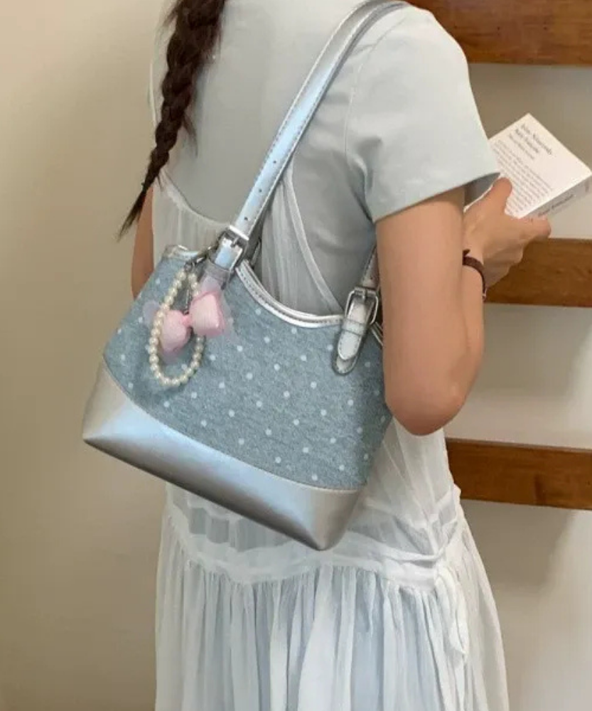 Noirette Bow Charm Shoulder Bag