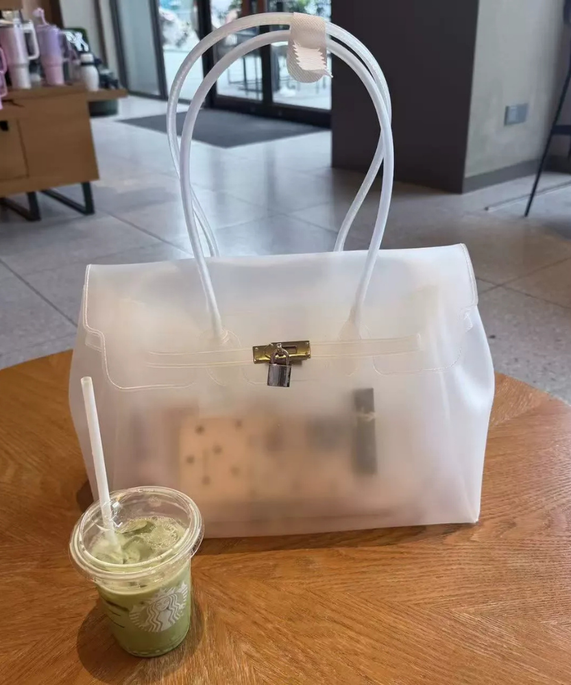 Petalune Lock Tote Bag