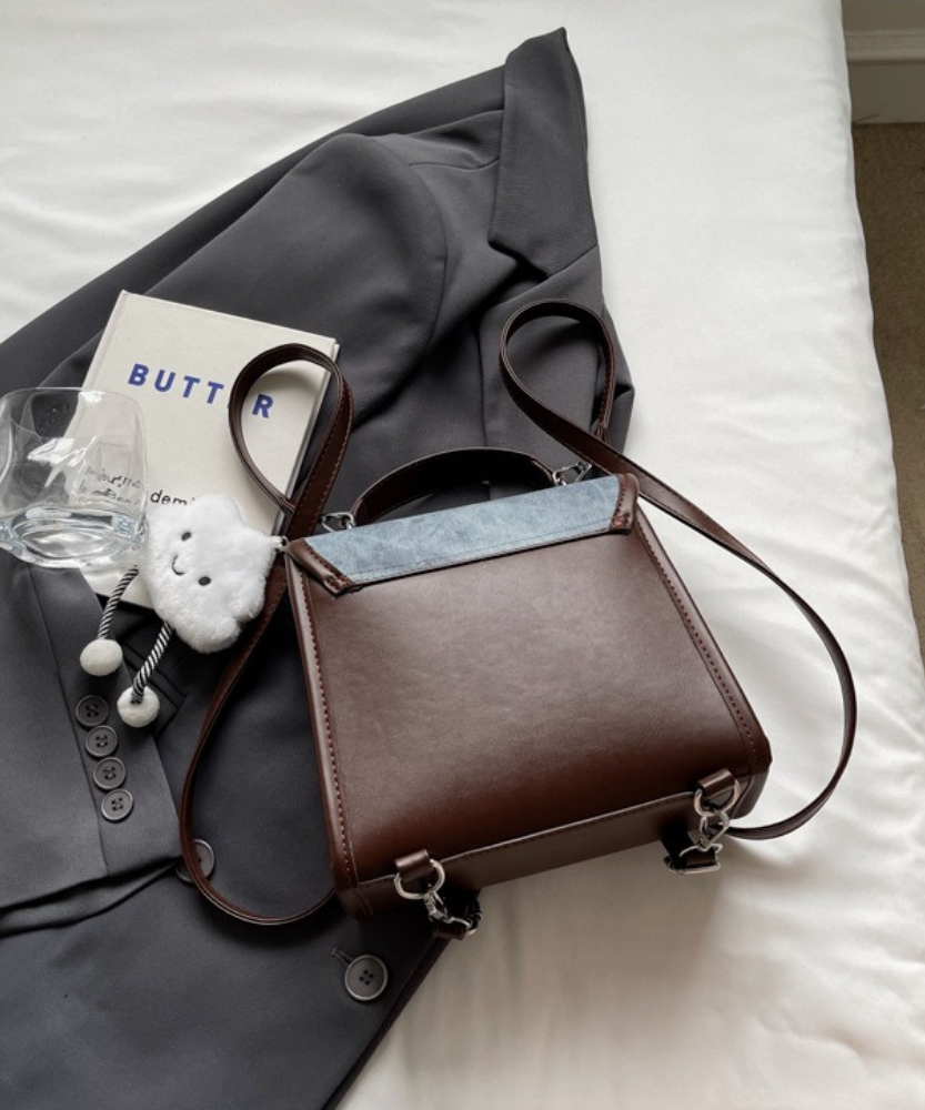 Nyvra Compact Flap Shoulder Bag
