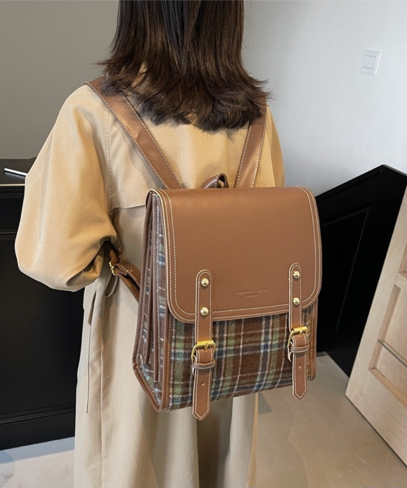 Kavira Plaid Backpack