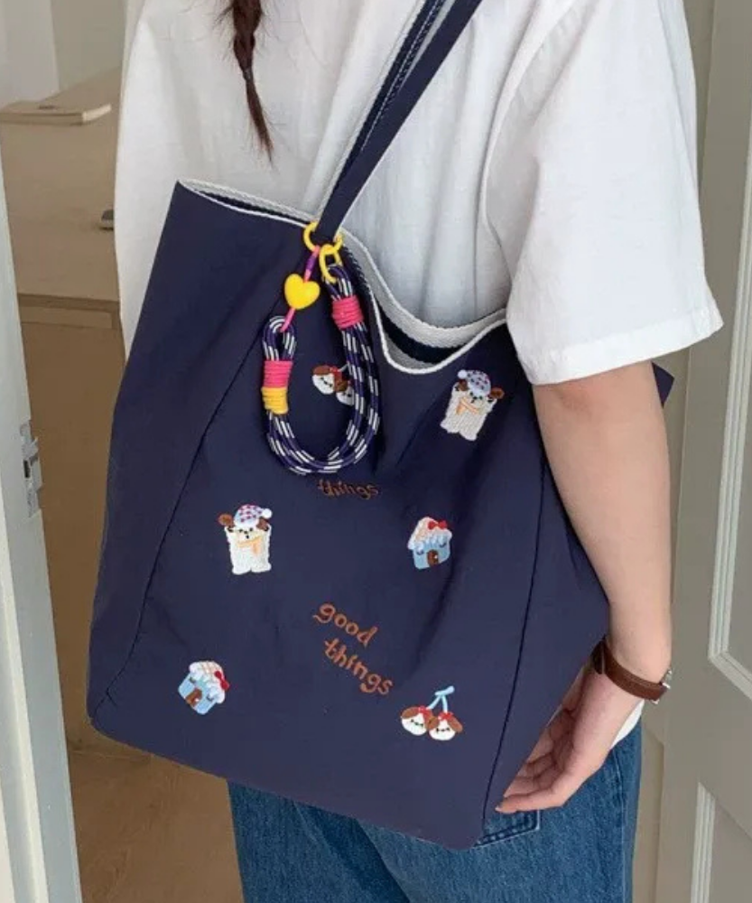 Fioratta Embroidered Tote Bag