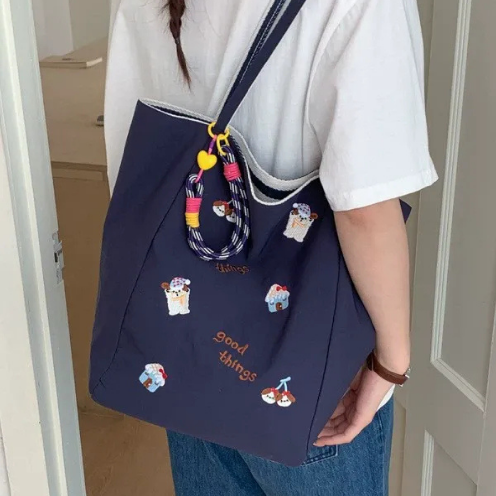 Fioratta Embroidered Tote Bag