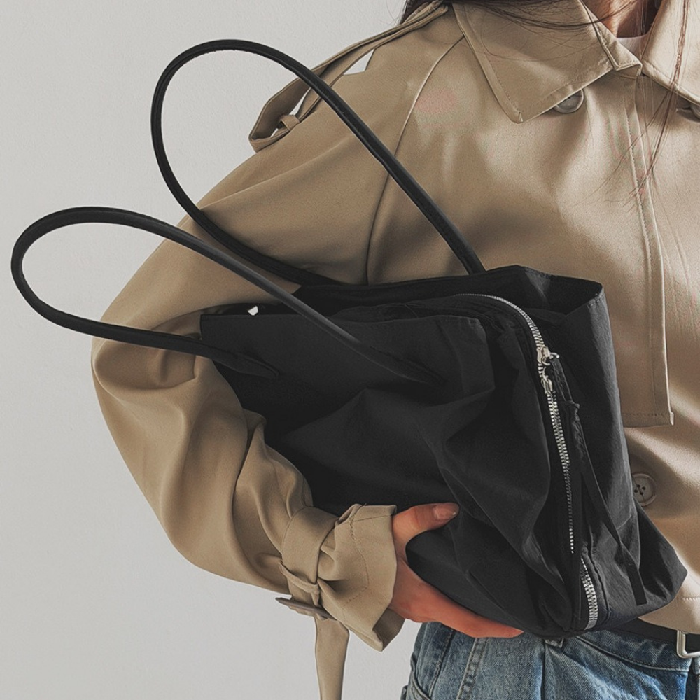 Nyssa Shoulder Tote Bag