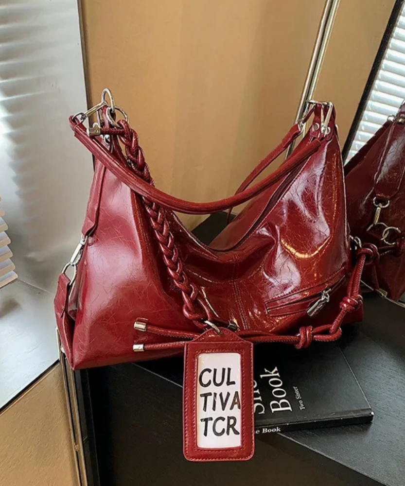 Viresta Knotted Shoulder Bag
