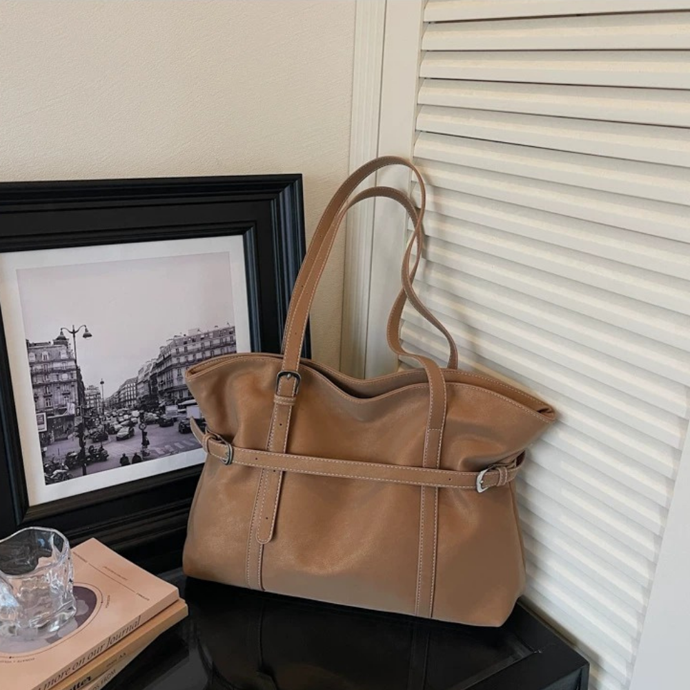 Orika Shoulder Bag