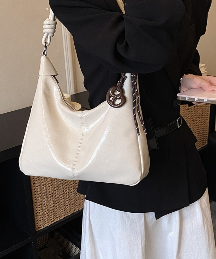 Léonie Glossy Hobo Bag