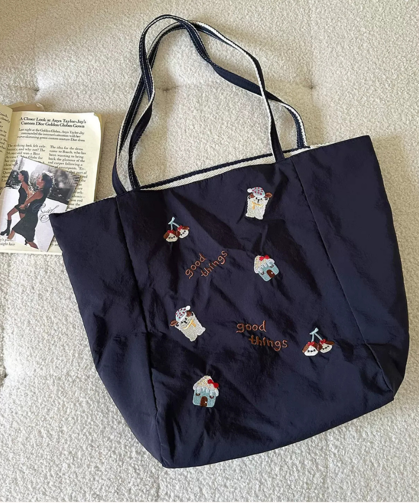 Fioratta Embroidered Tote Bag