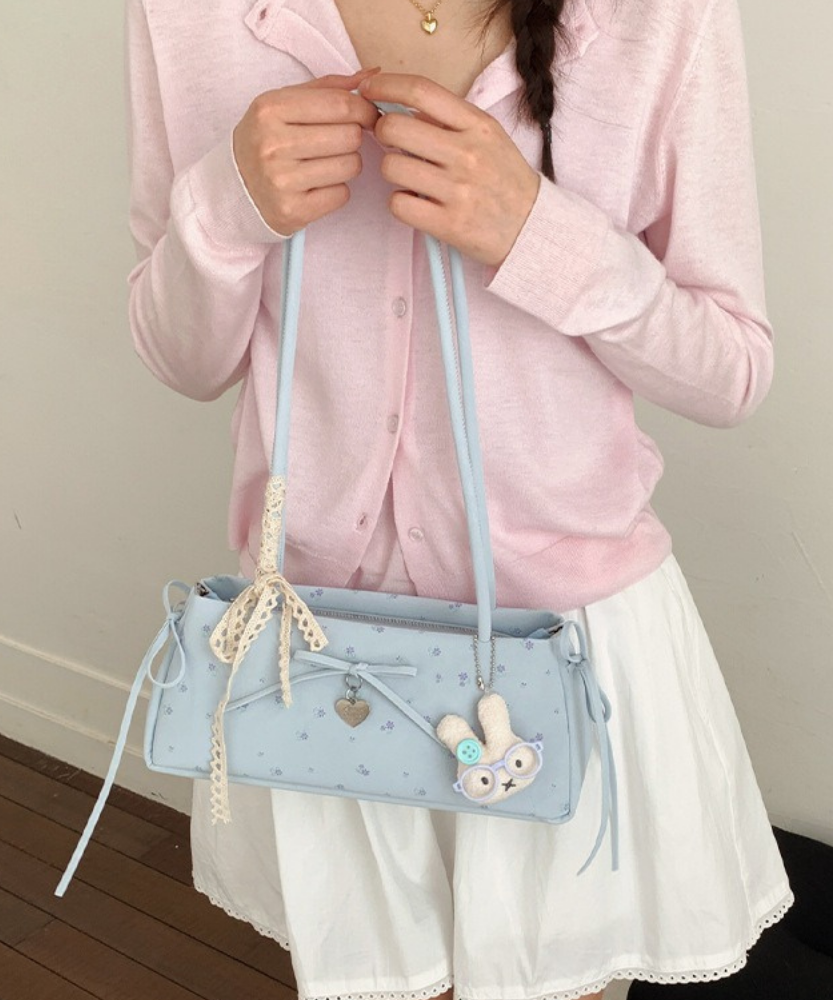 Célisse Slim Shoulder Bag