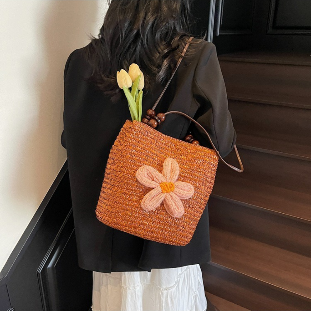 Fleurwave Woven Straw Shoulder Bag