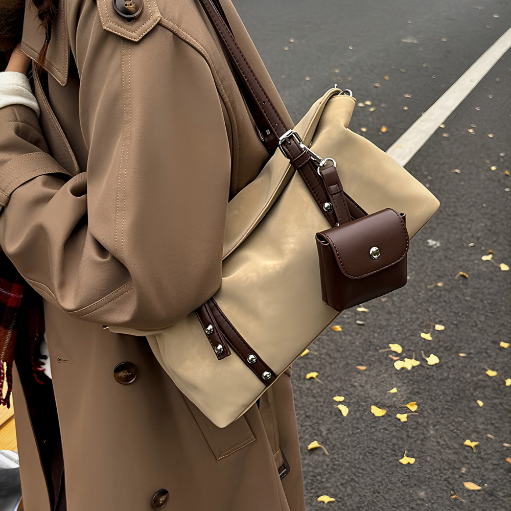 Salomé Slim Shoulder Bag