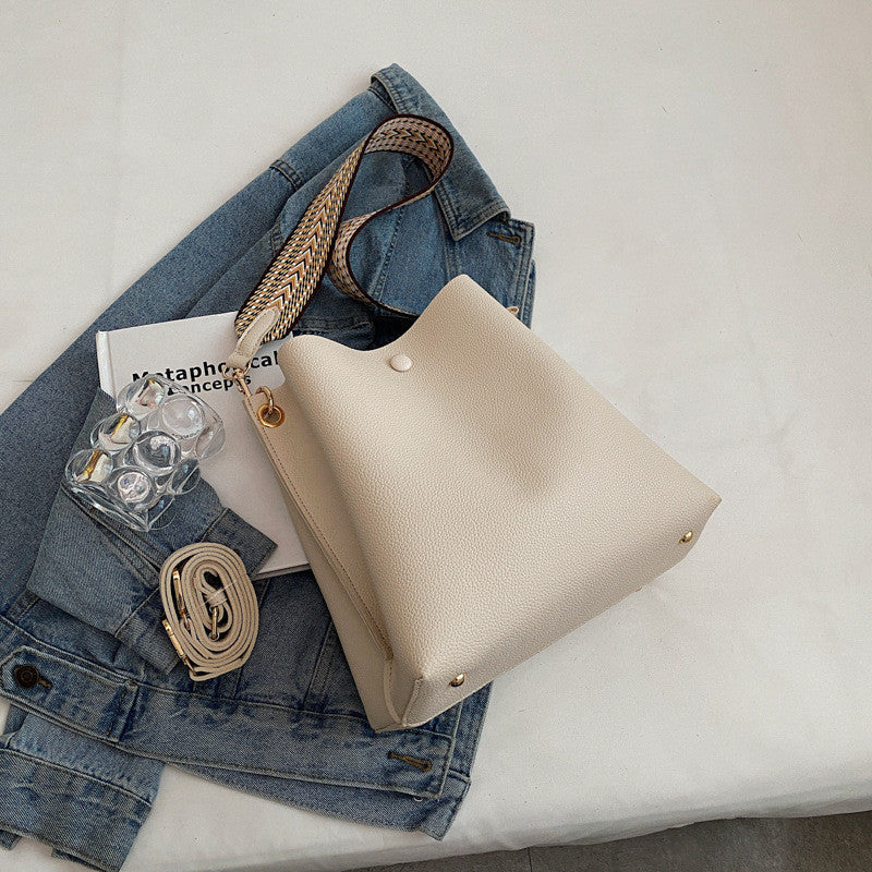 Léonore Vegan Leather Crossbody Bucket Bag