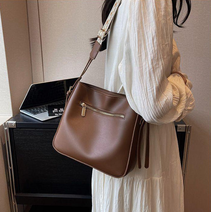 Marta Vegan Leather Crossbody Bag