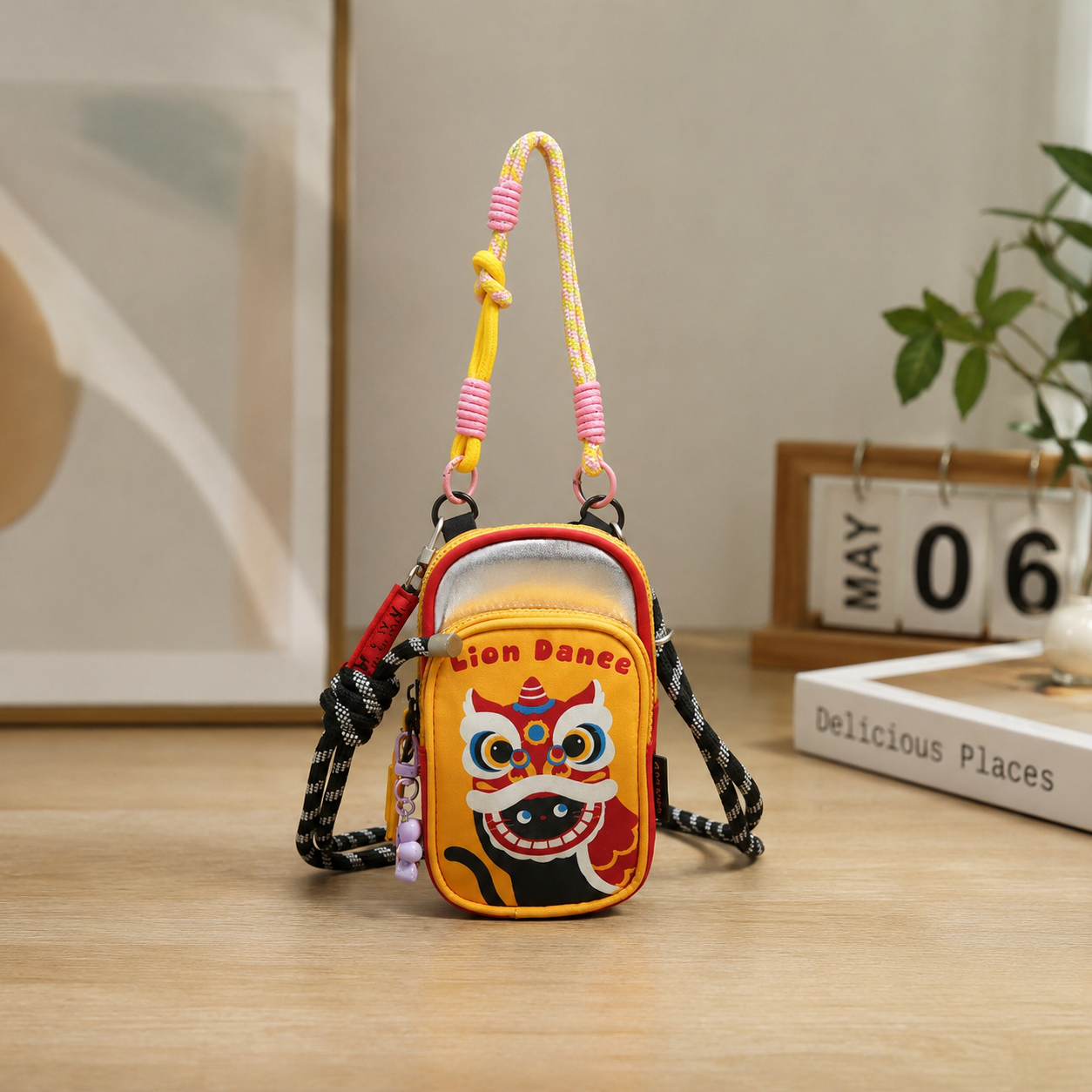 Kivoria Cartoon Mini Phone Bag
