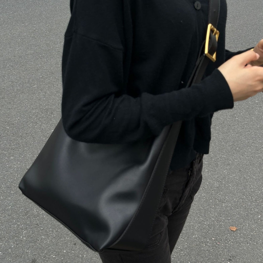 Ganna Vegan Leather Shoulder Bag