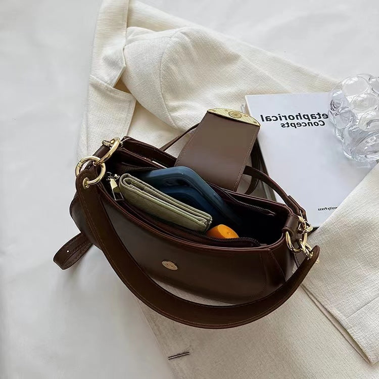 Alvanéa Vegan Leather Crossbody Bag