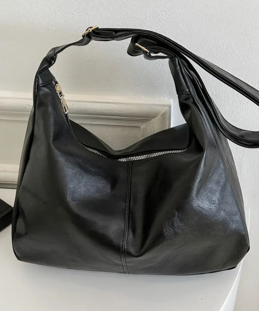 Maliéna Vegan Leather Shoulder Bag