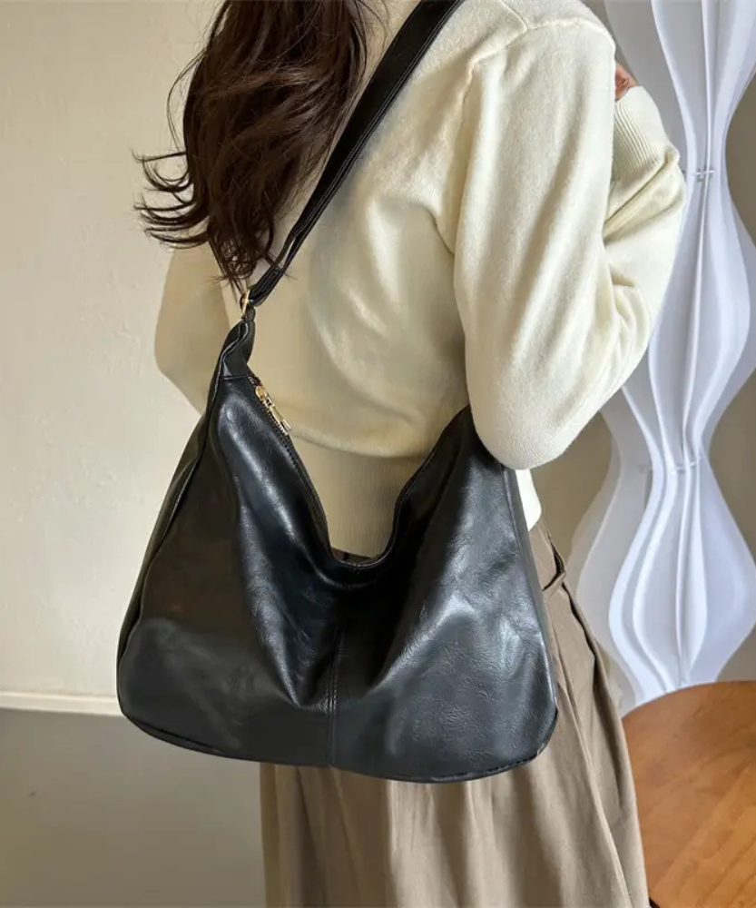 Maliéna Vegan Leather Shoulder Bag