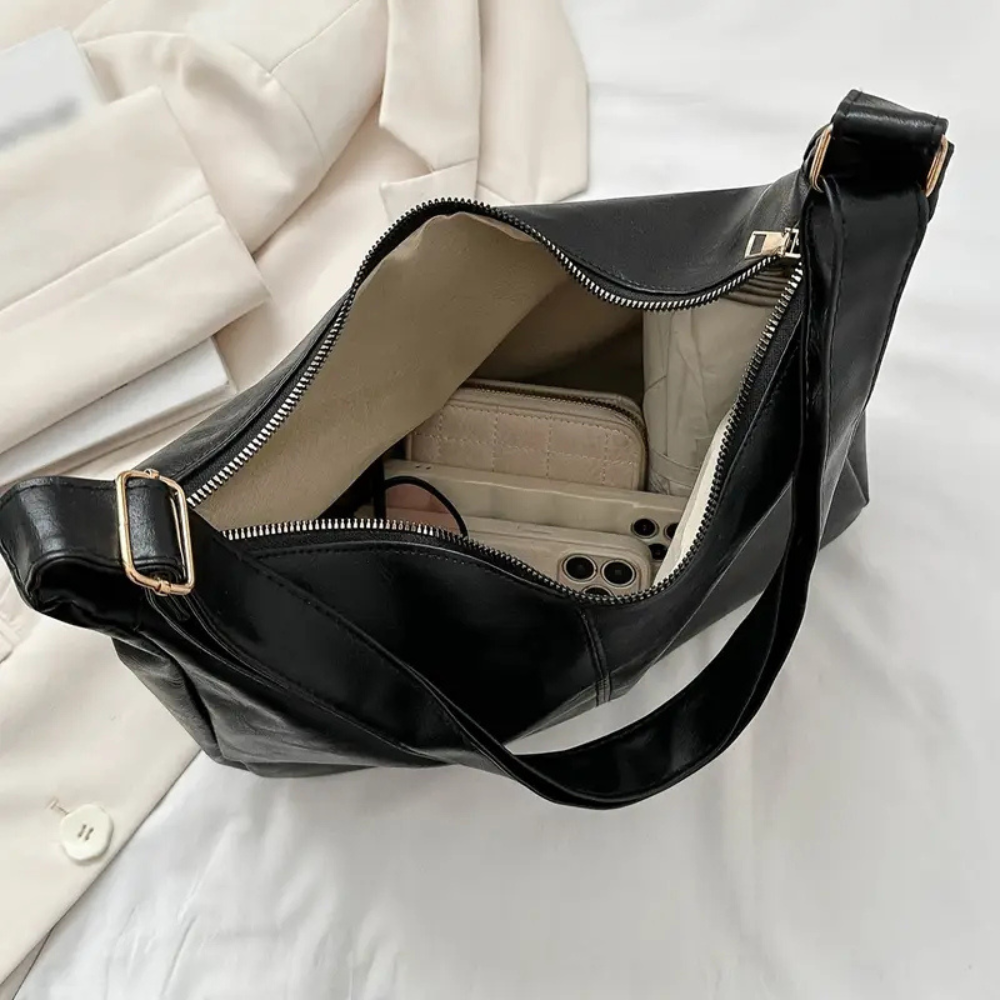 Maliéna Vegan Leather Shoulder Bag